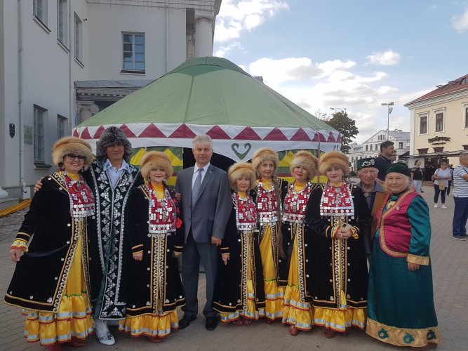 ТОРЖЕСТВЕННОЕ ОТКРЫТИЕ XIV РЕСПУБЛИКАНСКОГО ФЕСТИВАЛЯ НАЦИОНАЛЬНЫХ КУЛЬТУР 9 сентября 2023 г. - фото 12