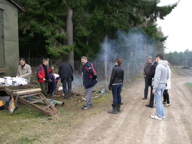 А ТЕПЕРЬ ТРАДИЦИОННО АРМЯНО-ГРУЗИНСКИЙ ШАШЛЫК