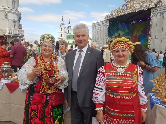 ТОРЖЕСТВЕННОЕ ОТКРЫТИЕ XIV РЕСПУБЛИКАНСКОГО ФЕСТИВАЛЯ НАЦИОНАЛЬНЫХ КУЛЬТУР 9 сентября 2023 г. - фото 6