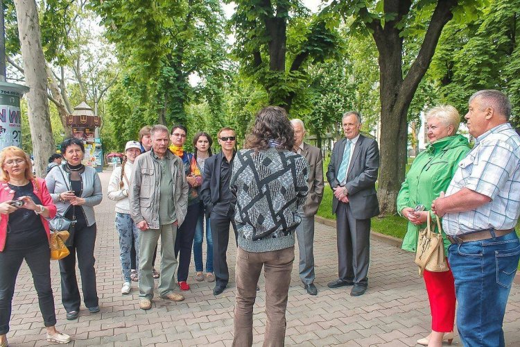 ЭКСКУРСИЯ ПО г.ОДЕССЕ, ОРГАНИЗОВАННАЯ ДЛЯ БЕЛОРУССКОЙ ДЕЛЕГАЦИИ ГЕНЕРАЛЬНЫМ КОНСУЛОМ РЕСПУБЛИКИ БЕЛАРУСЬ В г.ОДЕССЕ ФИЛИПЧИКОМ В.А.